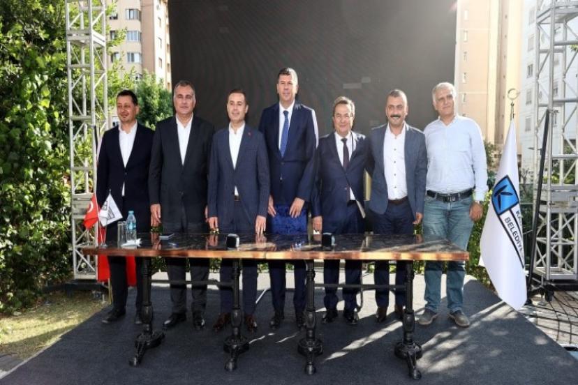 Batur: Hangimizin başına bir felaket gelse hemen yardımına koşacağız