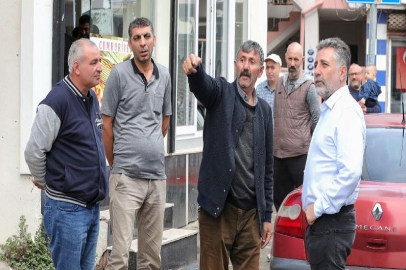 Bayraklı’da sokaktan yönetim! 4 mahallede hizmet turu