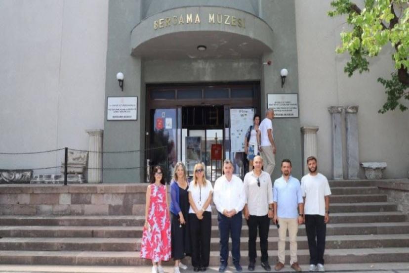 Bergama;UNESCO Dünya Mira Gönüllüleri 2025 Kampanyasında Türkiye’yi temsil edecek