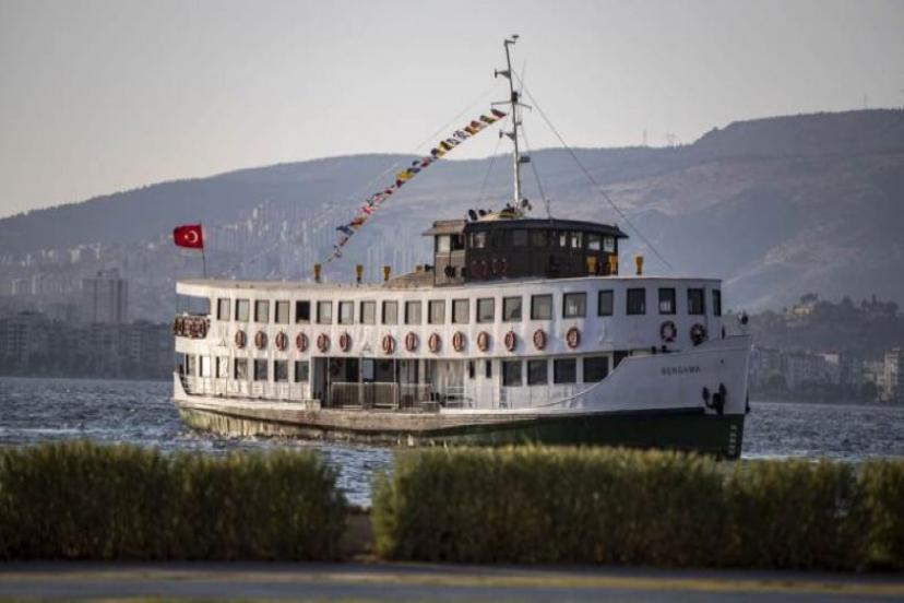 Bergama Vapuru ile İzmir Körfezi’nde tarihe yolculuk
