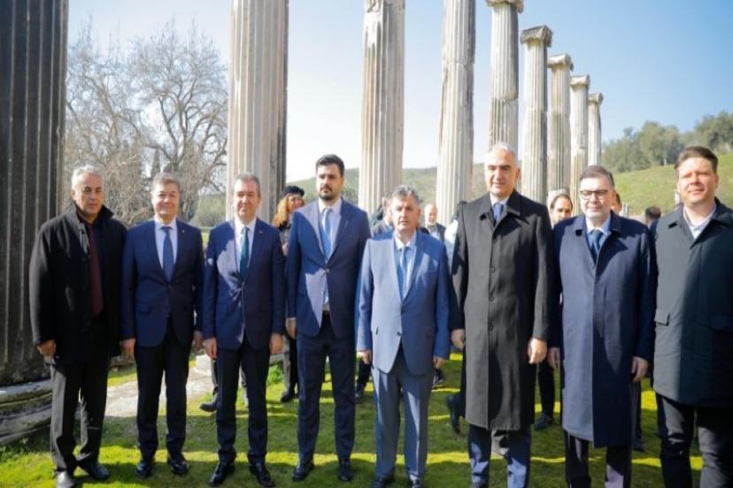 Bergama'ya 1 Milyar TL Kaynak Ayrıldı