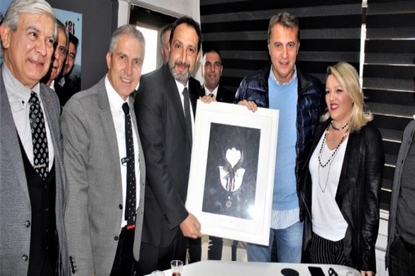 Beşiktaş JK Başkanı Fikret Orman il Emniyet Müdürü Hüseyin Aşkını Makamında Ziyaret Etti