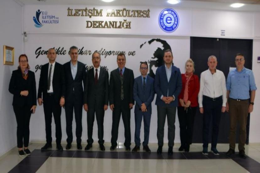 BİK Başkanı Erkılınç genç iletişimcilerle buluştu