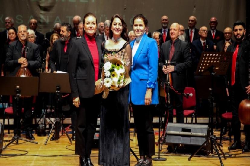 Bilge Çınarlar’dan Türk Sanat Müziği Konseri