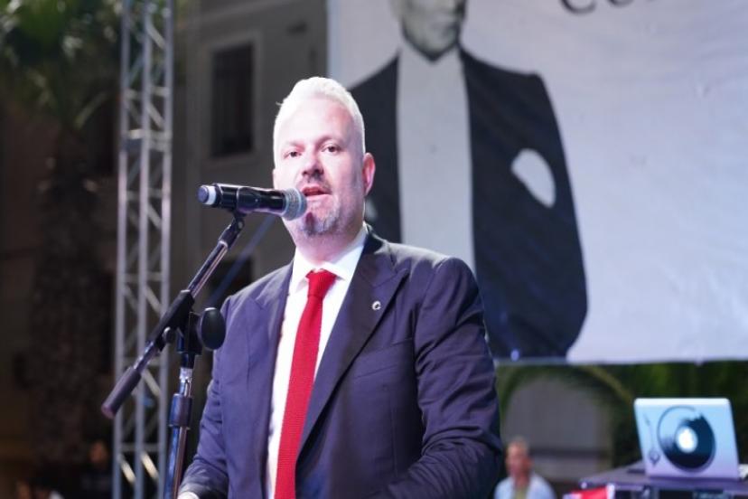 Biz O’nu Her An Yeni Zaferlerle Her Zaman Yaşatacağız