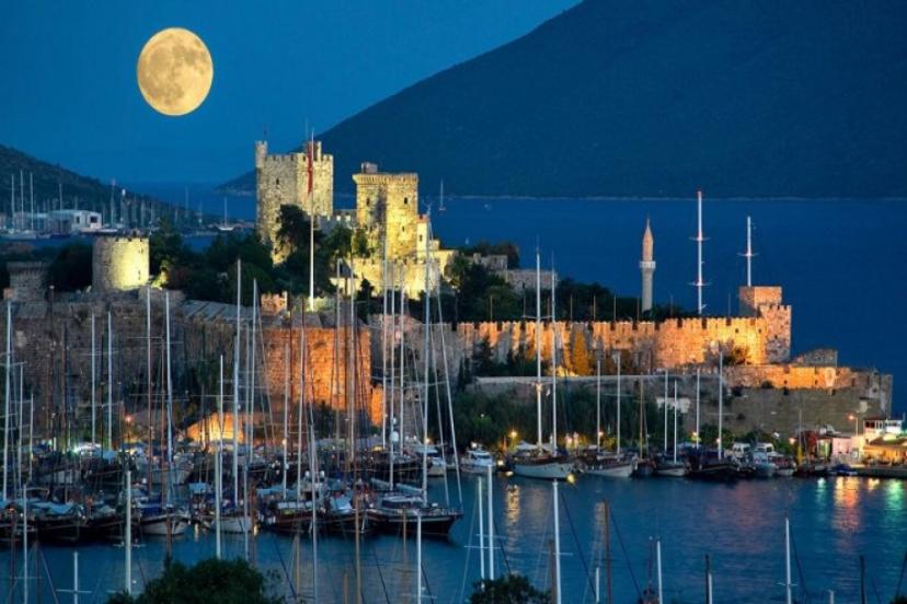 Bodrum’da Turizm Sezonu Uzuyor