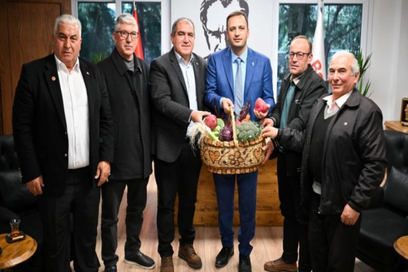 Bornova’da yerel üreticiye tam destek