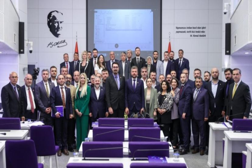 Buca Belediyesi’nde Başkan Görkem Duman yönetiminde ilk meclis