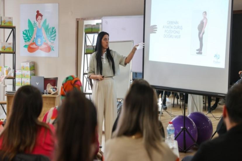 Buca Belediyesi’nden ebeveyn adaylarına özel eğitim kampı