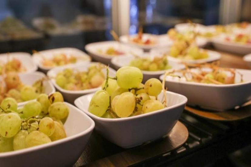 Buca'da üzüm bağından Kent Lokantaları’na uzanan tatlı dayanışma