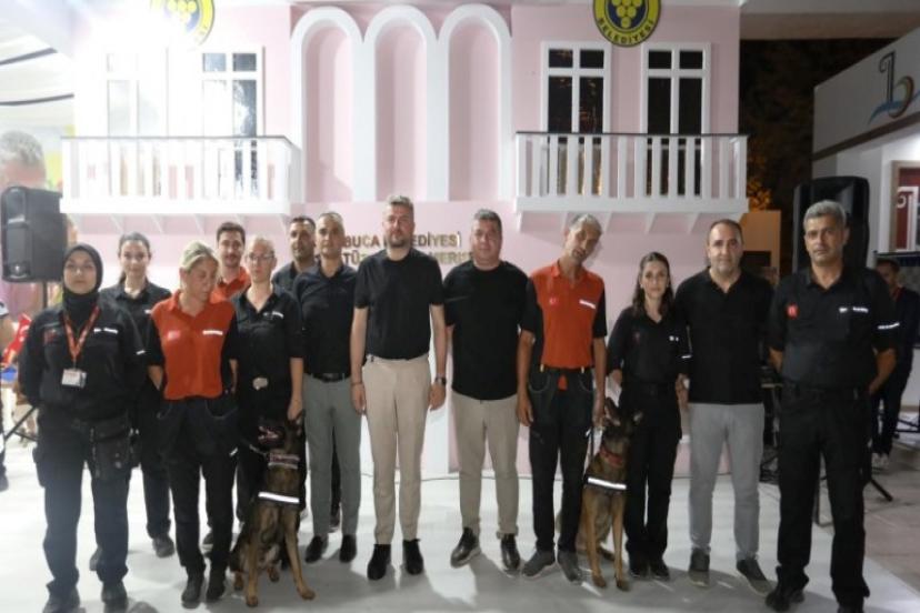 Buca’nın arama kurtarma köpeklerine büyük alkış
