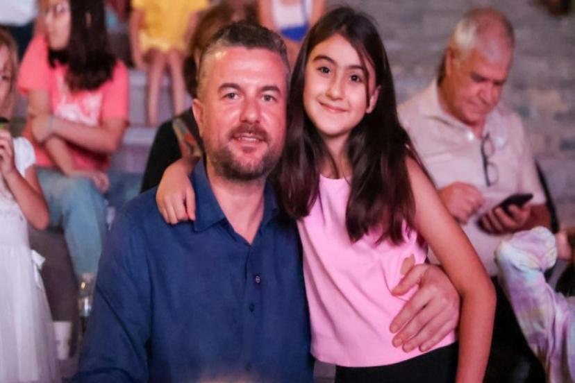 Bucalı çocuklar Başkan Görkem Dumanla film izledi