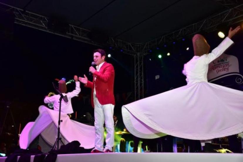  Çakmak gönüllere hitap etti