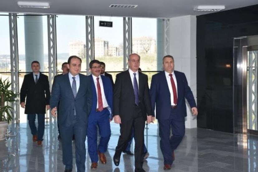 CBÜ İçin Birlikte Çalışacağız