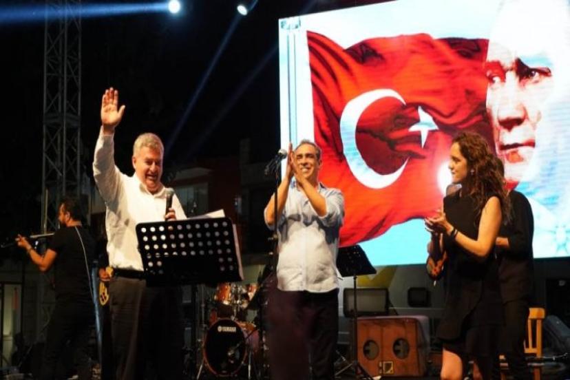Çeşme Festivali’nde Ege Rüzgârı