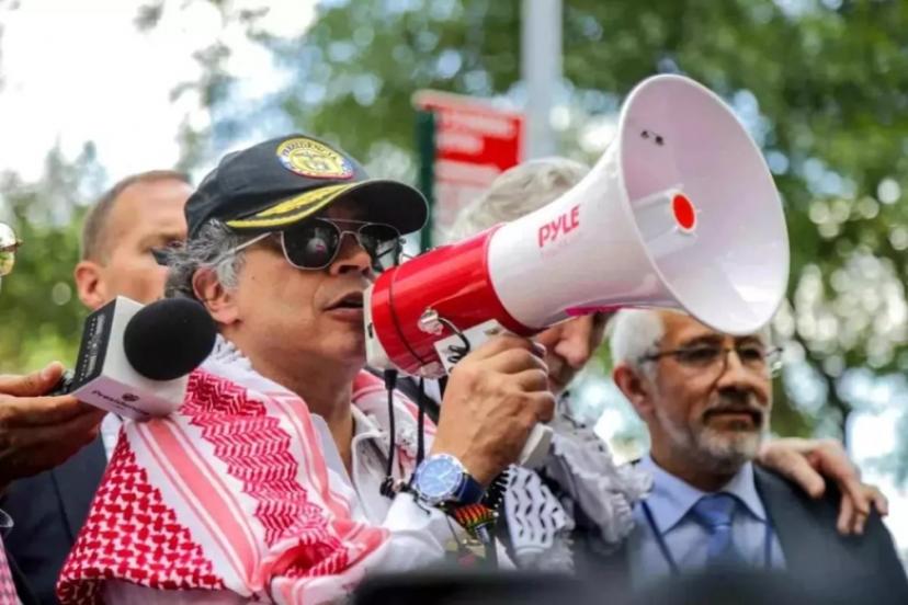 Cesur Başkan Dünyanın Kurtuluşu İçin Ordu Kuralım Dedi ABD Vizesini İptal Etti