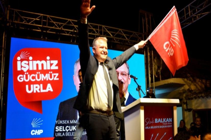CHP Adayı Selçuk Balkan, Urla'ya Hizmet İçin Kolları Sıvadı