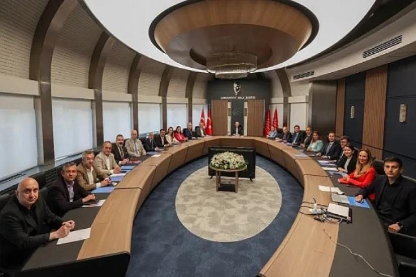 MYK Üyeleri İstifa Etti! Tuncay Özkan Görevden Alındı