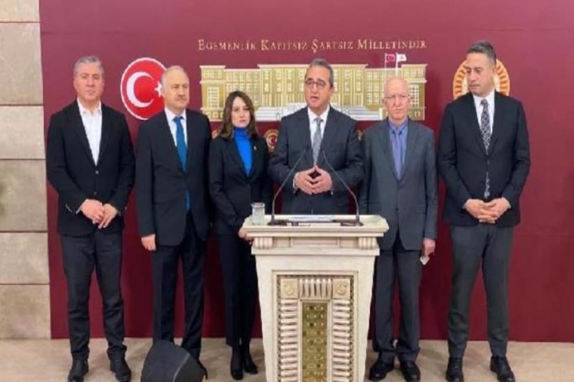 CHP ve İYİ Parti, başörtüsü düzenlemesine destek vermeyecek