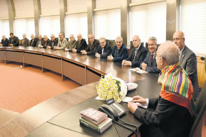 CHP’den arka kapı diplomasisi