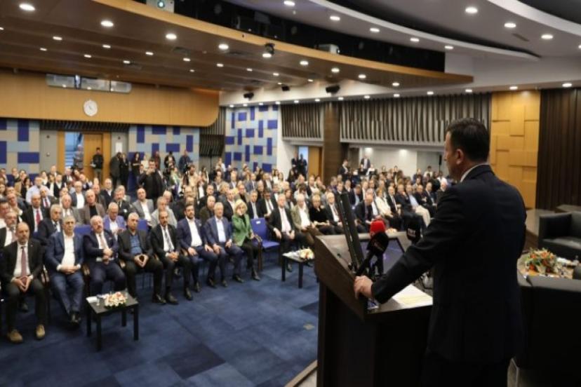 Hamza Dağ'dan Özgür Özel'e tepki: Korkunun ecele faydası yok