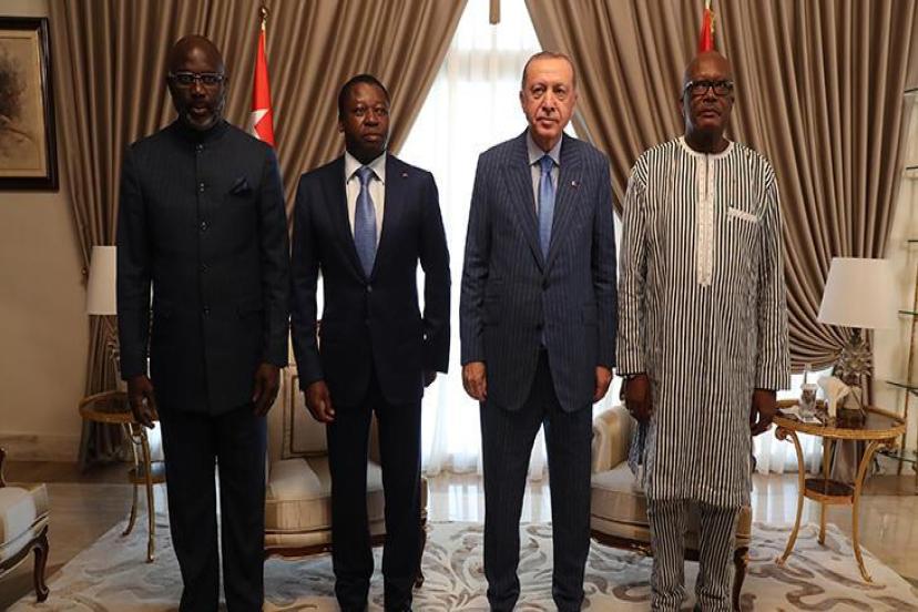 Cumhurbaşkanı Erdoğan, Togo'da üç Afrika ülkesinin liderleriyle bir araya geldi