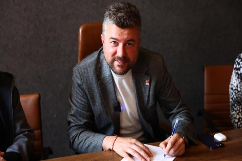 Duman sokak canları için imza attı