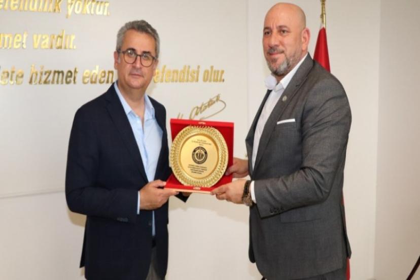 EBİİF'ten Karabağlar Kaymakamı Mehmet Özer'e Ziyaret