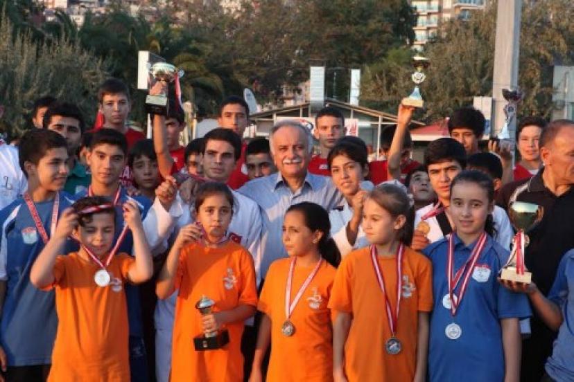 Efsaneler Metin Oktay Turnuvasında Buluşuyor