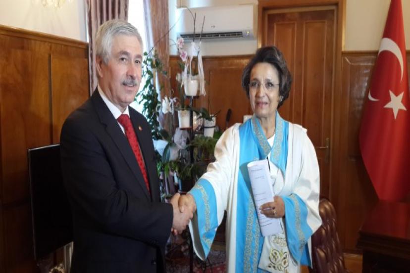 Ege Üniversitesi’nde Cüneyt Hoşcoşkun Dönemi Başladı