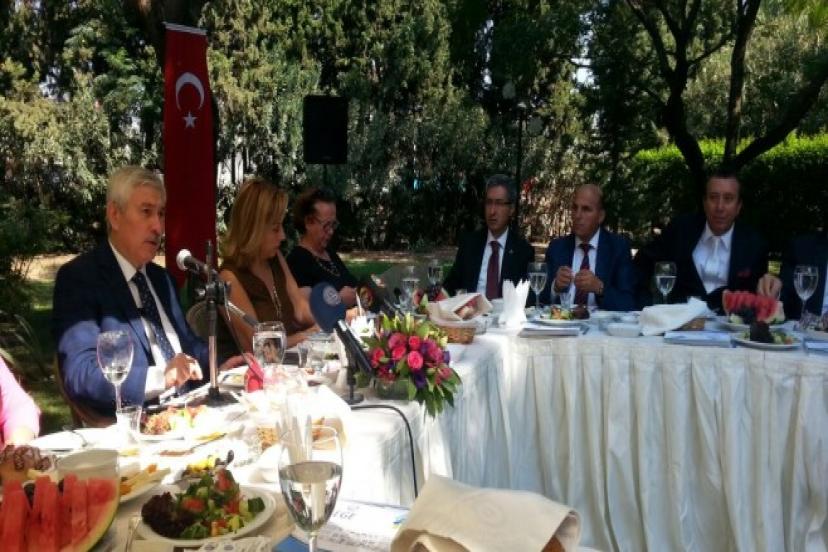 Ege Üniversitesi Rektörü Cüneyt Hoşcoşkun'dan Flash Açıklamalar