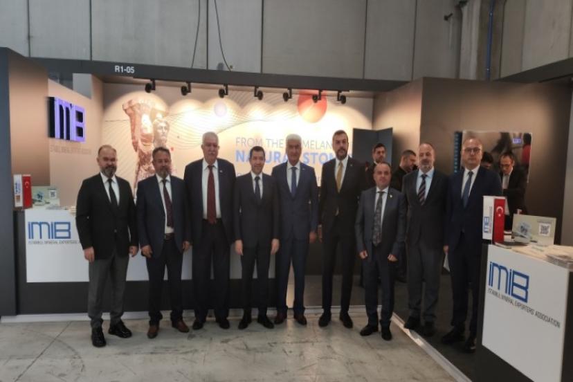 Egeli madenciler İtalya’ya 100 milyon dolar ihracat hedefliyor