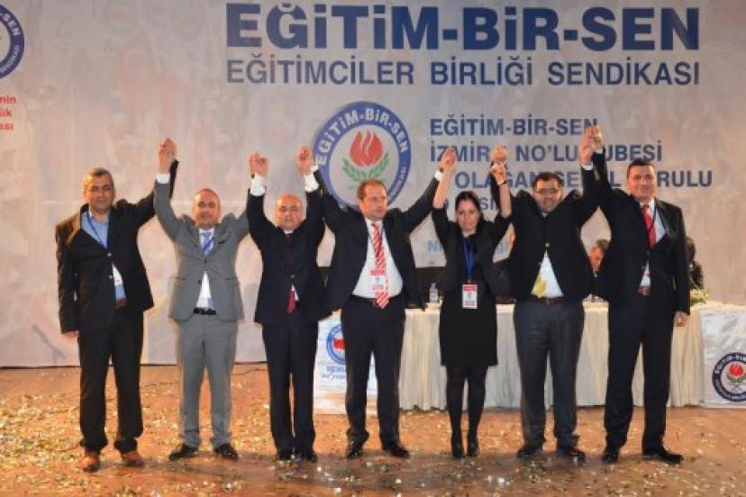 Eğitim-Bir-Sen İzmir'de Yetkiyi Aldı