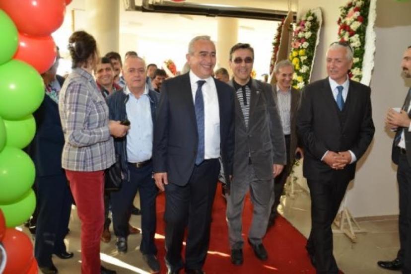 Eğtimcilerin Okulu Açıldı