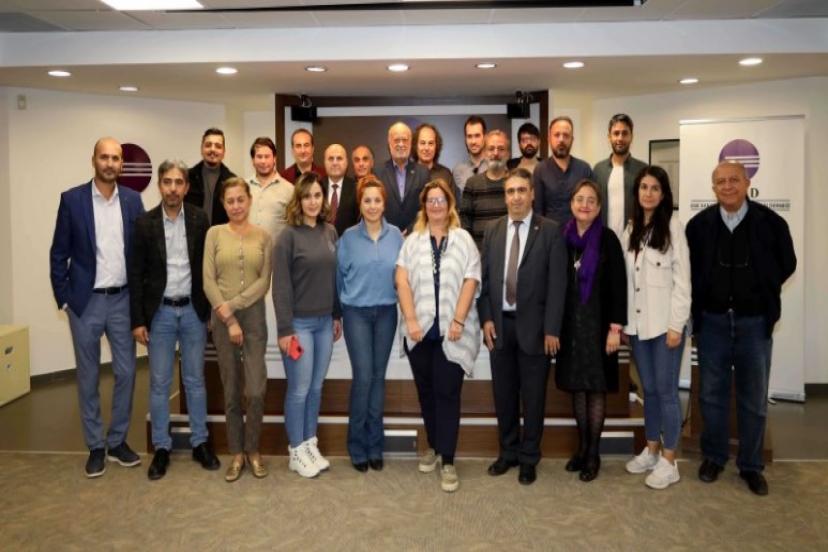 Ekonomi Muhabirleri ile buluşan ESİAD Başkanı Zorlu: 'Üretimi desteklemek zorundayız'