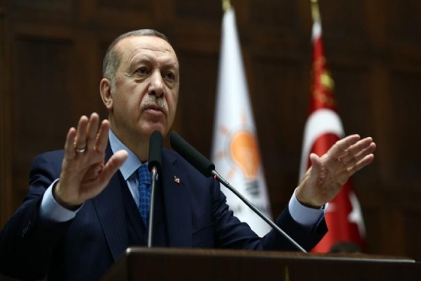 Erdoğan'dan İl-İlçe Başkanları Ve Teşkilatta Görevi Olanlara:'İstifa Etmeyin Haber bekleyin' talimatı!