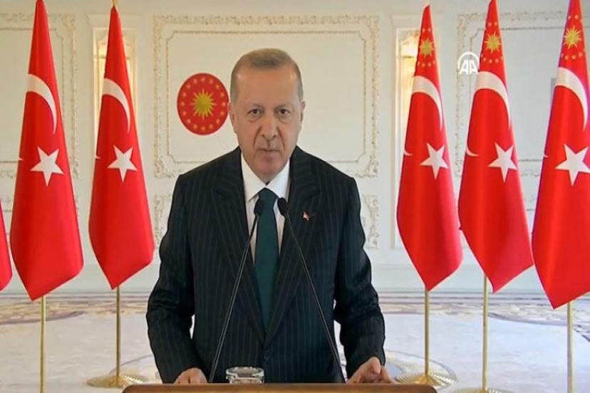 Erdoğan'dan işveren ve işçi sendikalarına kıdem tazminatı tepkisi: Niye kendi aranızda bunu çözmüyorsunuz, bizi zor duruma düşürmek mi istiyorsunuz?
