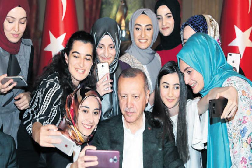 Erdoğan gençlerle buluştu: ‘Hemşehrilerim gereğini yapacaktır’