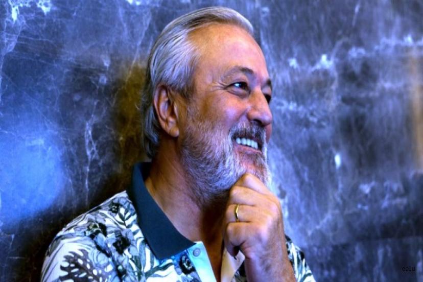 Ersözlü, Kitap Fuarında İmzada