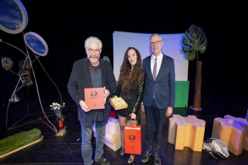 Gaziemir’de yapay zekâ ile insanın aşk hikâyesi sahnelendi