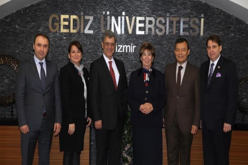 Gediz Üniversitesi Gücüne Güç Kattı