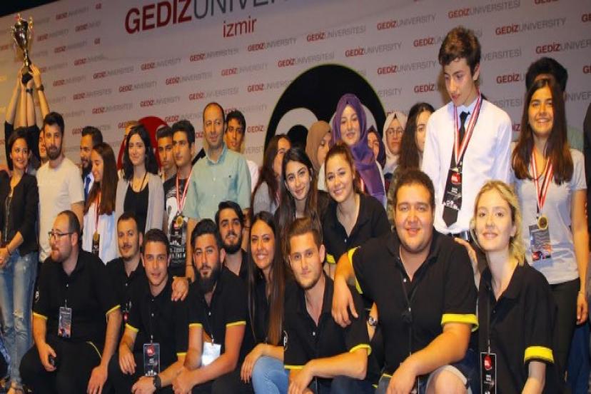 Geleceğin sinemacıları yetenekleriyle hayran bıraktı