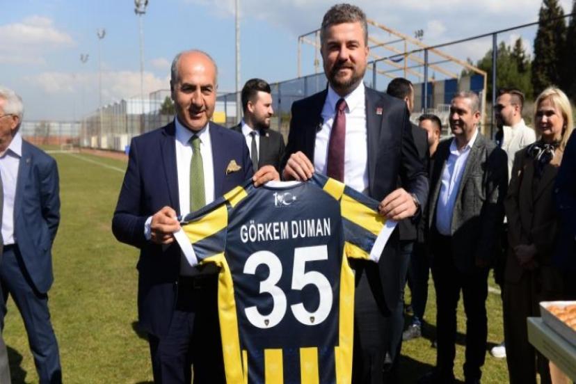 Görkem Duman’dan Bucaspor’a anlamlı ziyaret