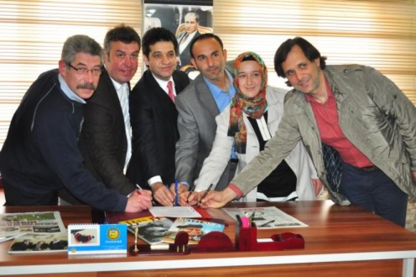 “Haberim Yerel Gazeteden, Keyfim Kahveden”