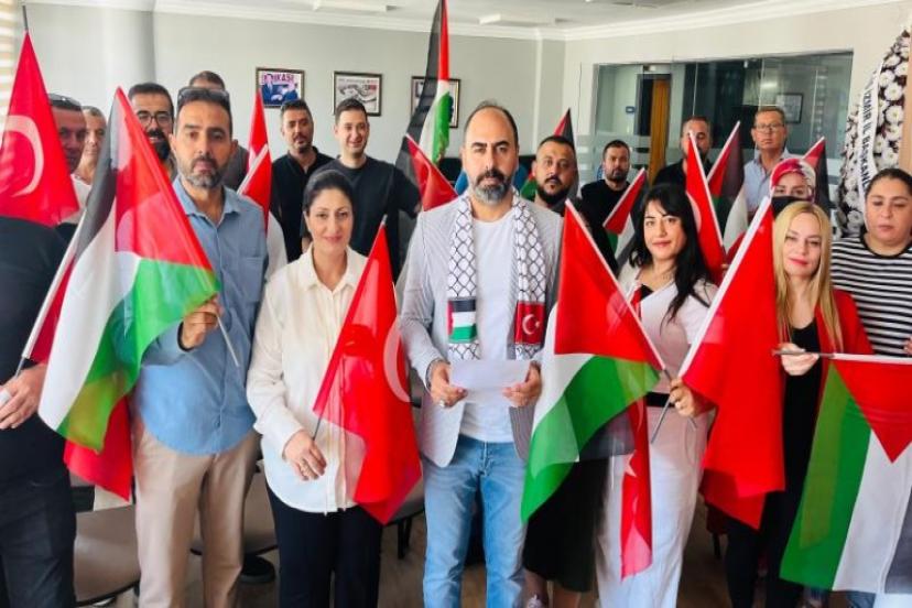 HAK-İŞ İzmir İl Başkanlığı'ndan Filistin'e Destek Bildirisi