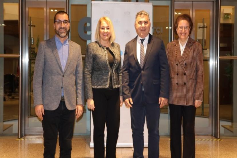 Hazırgiyim ihracatçıları yılın son çeyreğinde toparlanma bekliyor