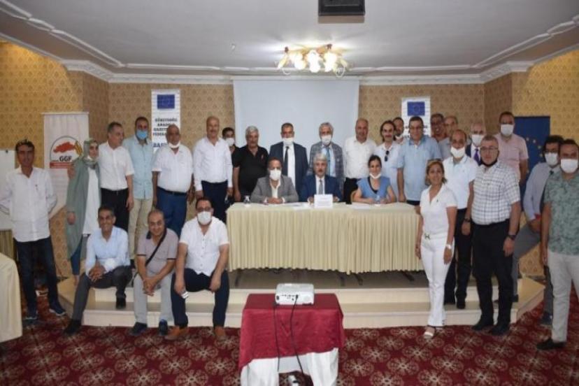 Her gün 7.5 saatimiz internette  geçiyor      