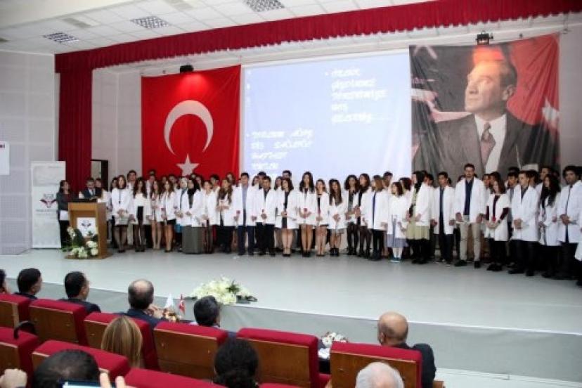 İKÇÜ’de “Beyaz Önlük” Heyecanı