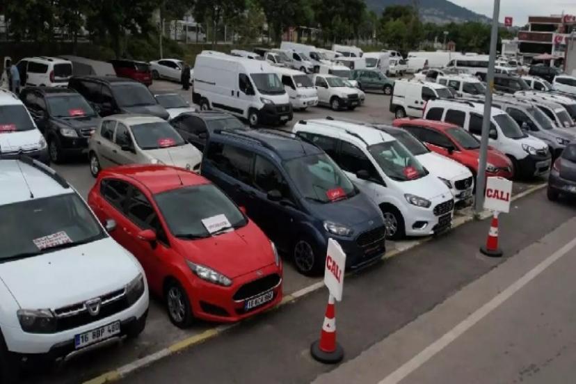 İkinci El Otomobilde Fiyatlarla  Birlikte Satışlar da Düştü
