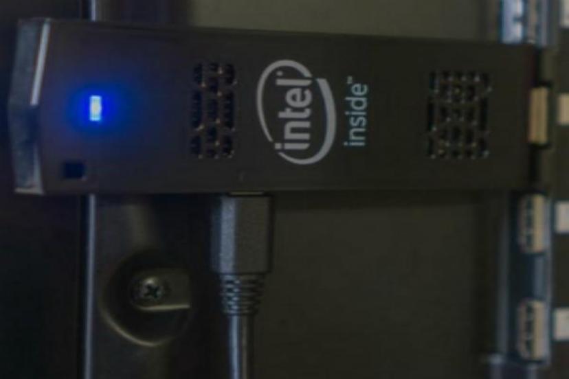 Intel’den İnanılmaz Parmak Bilgisayar!